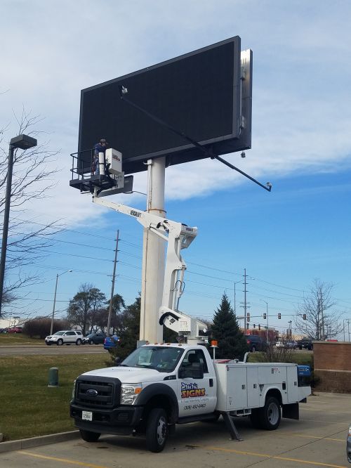 Quick Service and Professional Repairs: Prairie Signs in Champaign IL